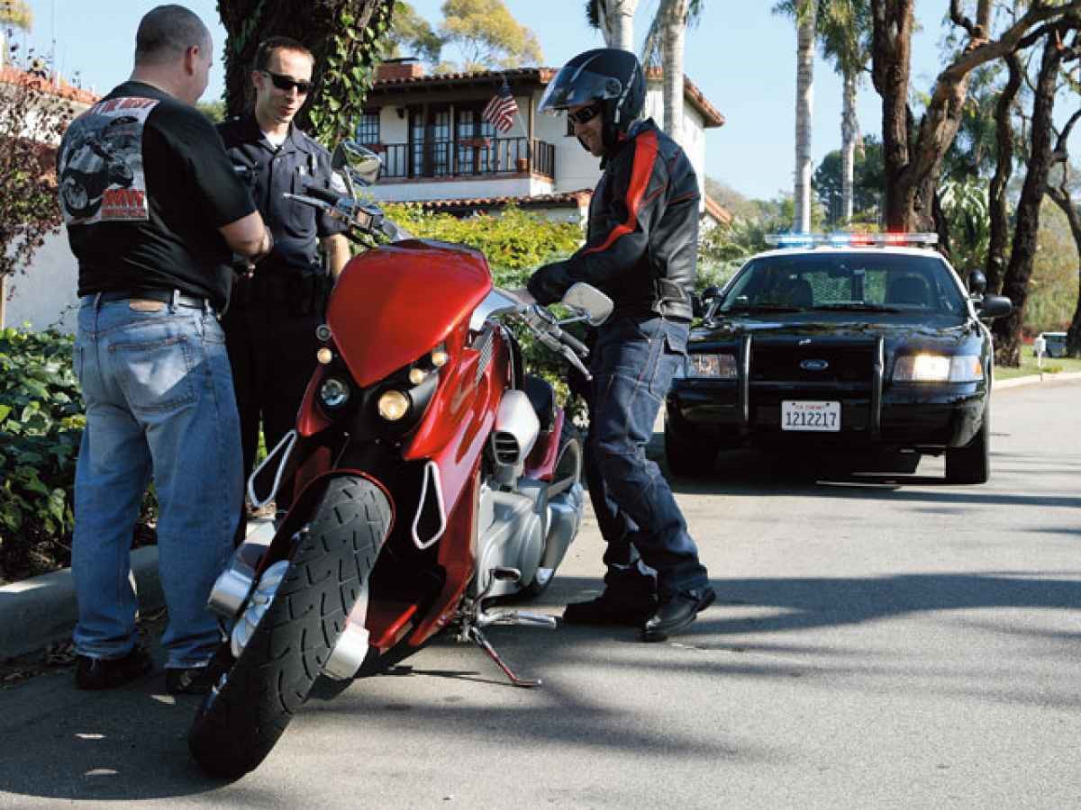 Pulled Over by a Cop “Do’s and Don’ts”